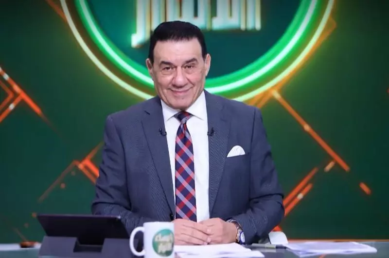 مدحت شلبي